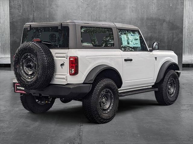 Photo of 2025 Oxford White Ford Bronco