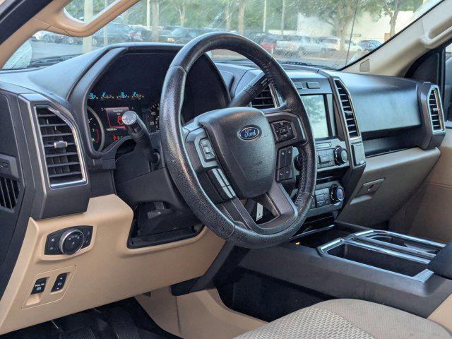 Photo of 2016 Oxford White Ford F-150