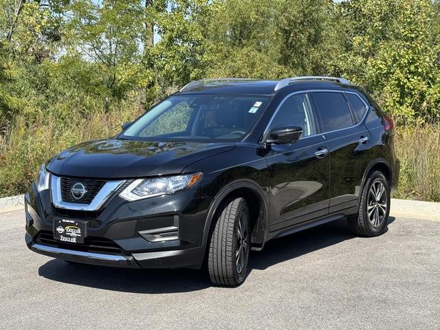 Photo of 2019 Magnetic Black Pearl Nissan Rogue