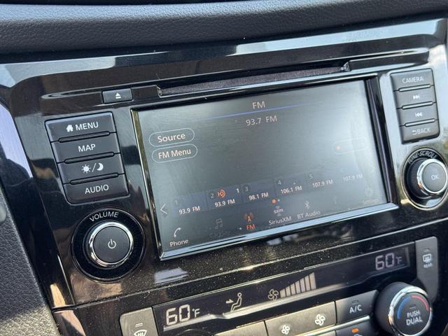 Photo of 2019 Magnetic Black Pearl Nissan Rogue