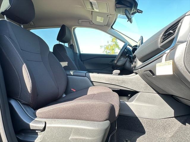 Photo of 2025 Brilliant Silver Metallic Nissan Rogue
