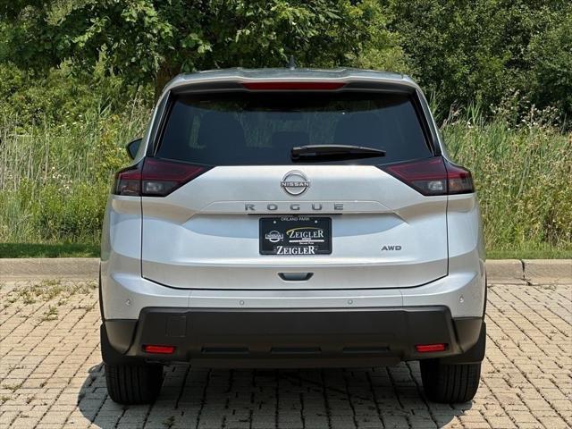 Photo of 2025 Brilliant Silver Metallic Nissan Rogue