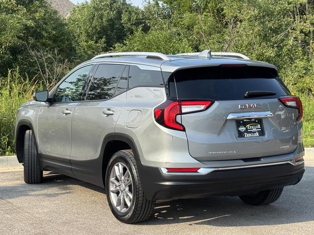 Photo of 2024 Sterling Metallic GMC Terrain