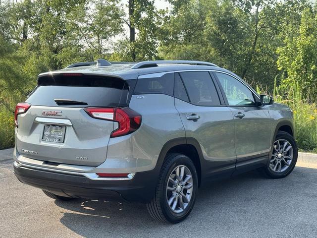 Photo of 2024 Sterling Metallic GMC Terrain