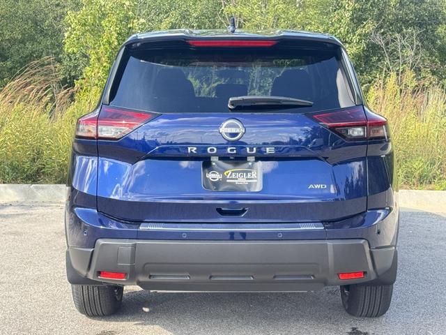 Photo of 2026 Deep Ocean Blue Nissan Rogue