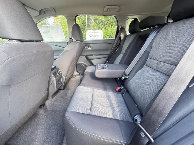 Photo of 2026 Deep Ocean Blue Nissan Rogue