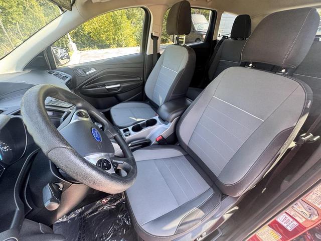 Photo of 2014 Ruby Red Tinted Clearcoat Ford Escape