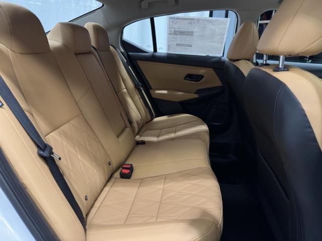 Photo of 2025 Aspen White Tricoat Nissan Sentra