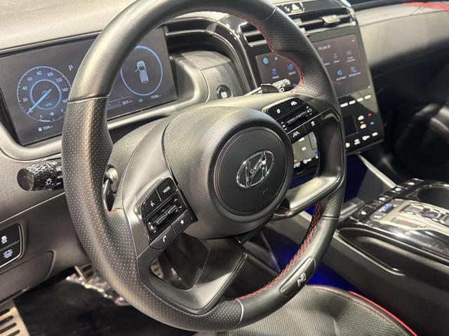 Photo of 2024 Black Pearl Hyundai TUCSON Hybrid