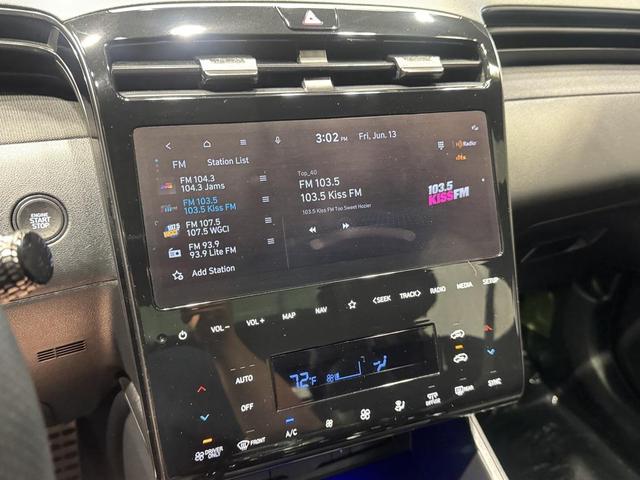 Photo of 2024 Black Pearl Hyundai TUCSON Hybrid