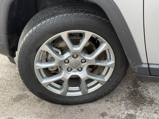 Photo of 2022 Billet Silver Metallic Clearcoat Jeep Compass
