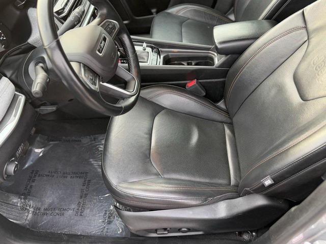 Photo of 2022 Billet Silver Metallic Clearcoat Jeep Compass