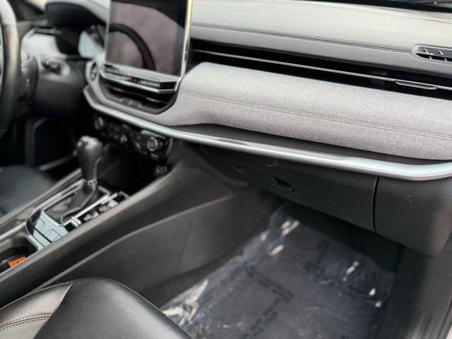 Photo of 2022 Billet Silver Metallic Clearcoat Jeep Compass