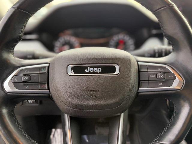 Photo of 2022 Billet Silver Metallic Clearcoat Jeep Compass