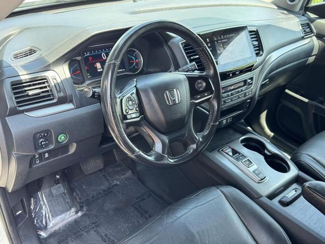 Photo of 2022 Platinum White Pearl Honda Pilot