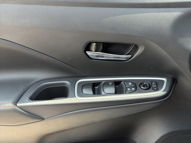 Photo of 2025 Gray Sky Pearl Nissan Versa