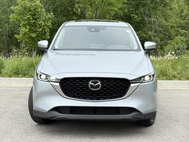 Photo of 2023 Sonic Silver Metallic Mazda CX-5
