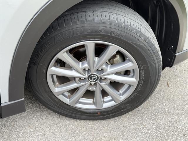 Photo of 2023 Sonic Silver Metallic Mazda CX-5