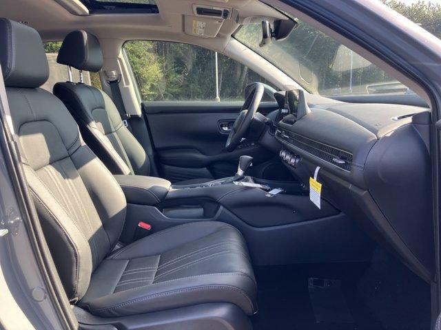 Photo of 2026 Urban Gray Pearl Honda HR-V