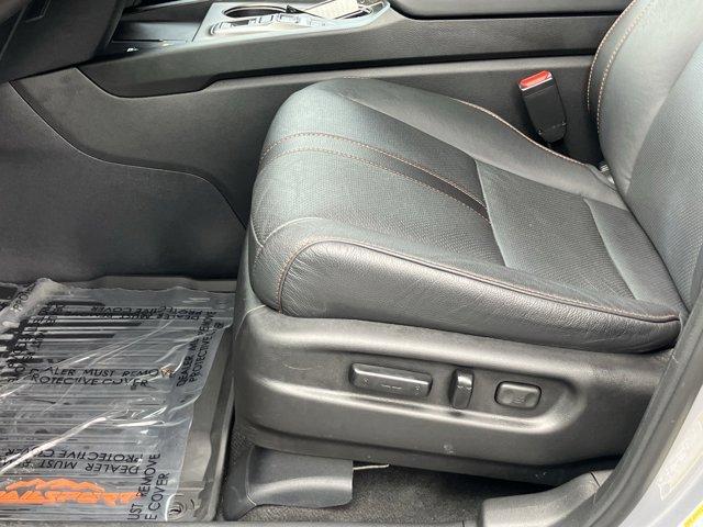 Photo of 2024 Lunar Silver Metallic Honda Passport