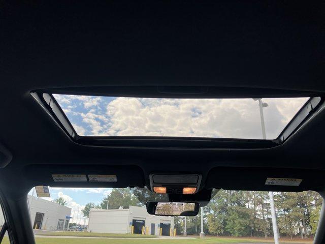 Photo of 2024 Lunar Silver Metallic Honda Passport