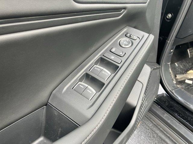 Photo of 2025 Crystal Black Pearl Honda Accord Hybrid
