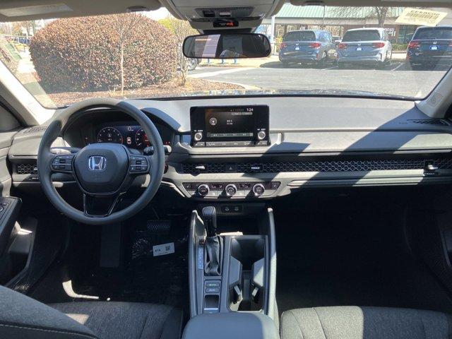 Photo of 2025 Meteorite Gray Metallic Honda Accord