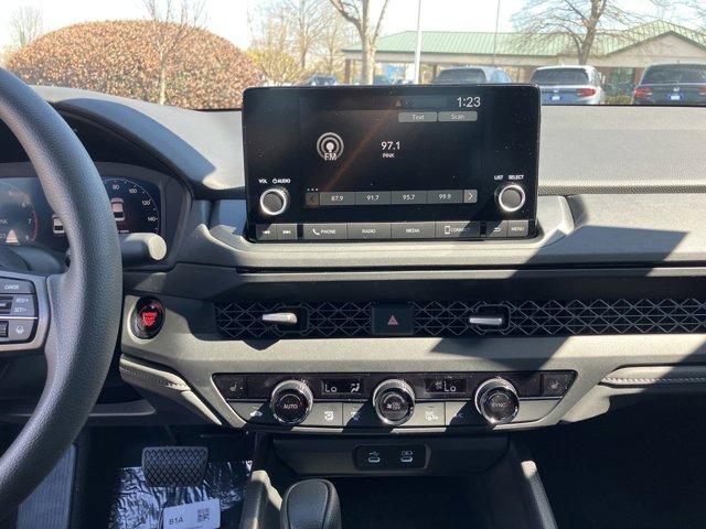 Photo of 2025 Meteorite Gray Metallic Honda Accord