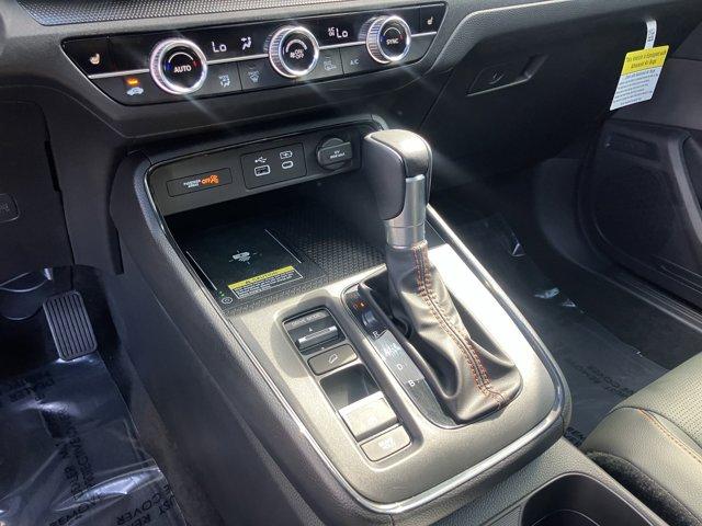 Photo of 2025 Platinum White Pearl Honda CR-V Hybrid