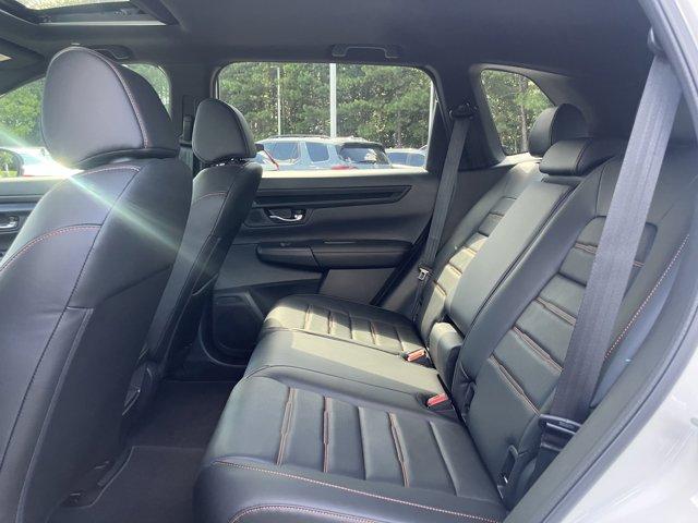 Photo of 2025 Platinum White Pearl Honda CR-V Hybrid