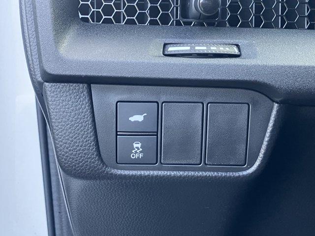 Photo of 2025 Platinum White Pearl Honda CR-V Hybrid