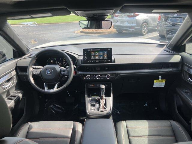 Photo of 2025 Platinum White Pearl Honda CR-V Hybrid