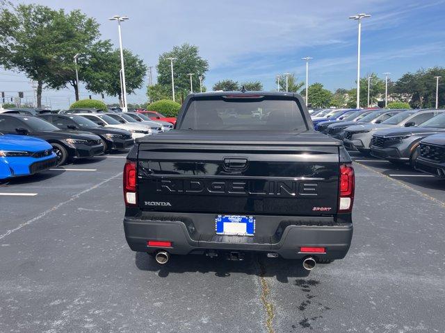 Photo of 2025 Crystal Black Pearl Honda Ridgeline