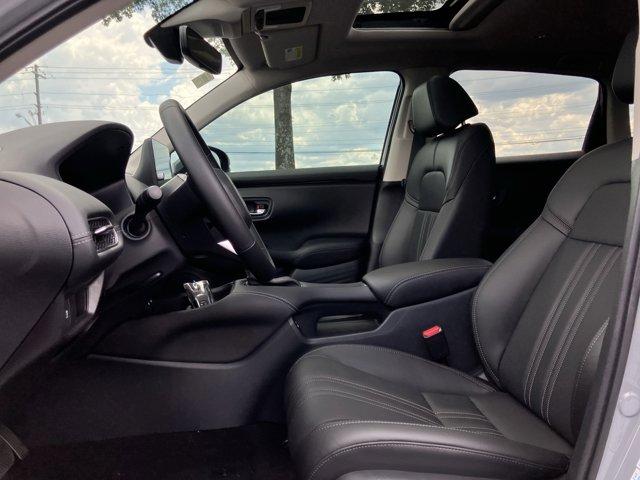 Photo of 2026 Urban Gray Pearl Honda HR-V