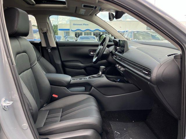 Photo of 2026 Urban Gray Pearl Honda HR-V