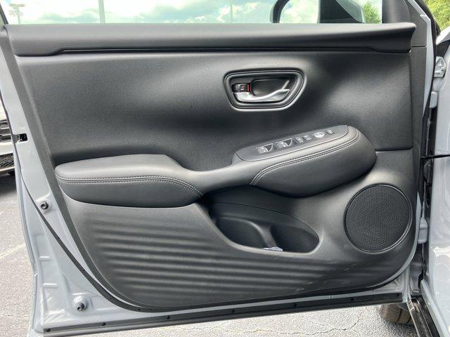 Photo of 2026 Urban Gray Pearl Honda HR-V