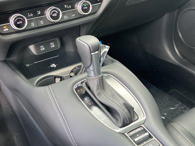 Photo of 2026 Urban Gray Pearl Honda HR-V