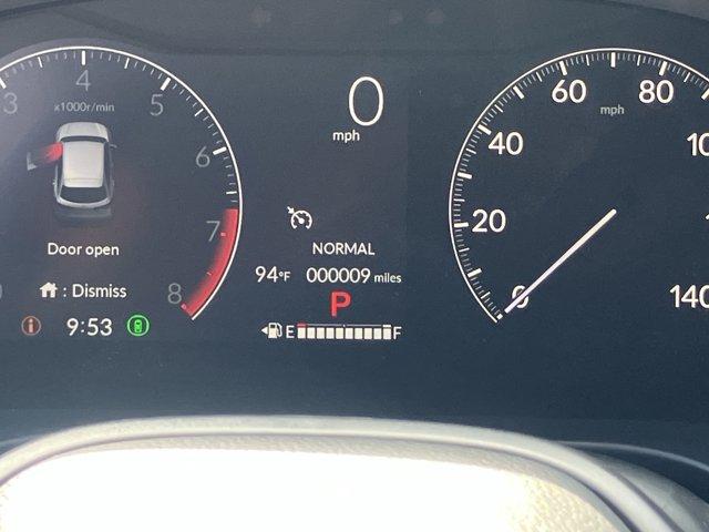 Photo of 2026 Platinum White Pearl Honda HR-V