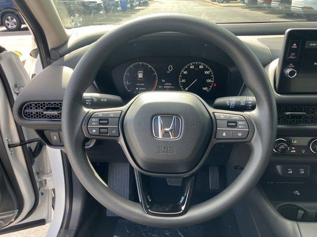 Photo of 2026 Platinum White Pearl Honda HR-V