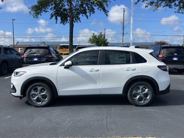 Photo of 2026 Platinum White Pearl Honda HR-V
