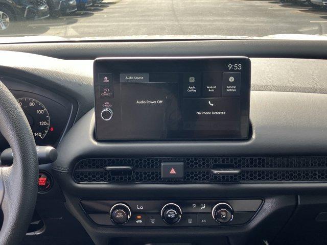 Photo of 2026 Platinum White Pearl Honda HR-V
