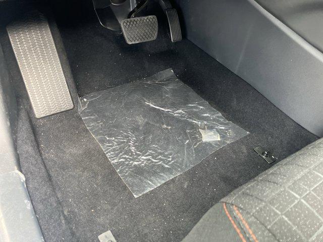 Photo of 2026 Urban Gray Pearl Honda HR-V