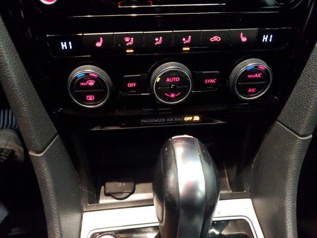 Photo of 2021 Pure White Volkswagen Passat