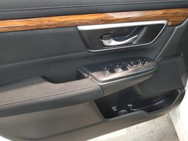 Photo of 2018 White Honda CR-V