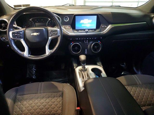 Photo of 2021 Silver Ice Metallic Chevrolet Blazer