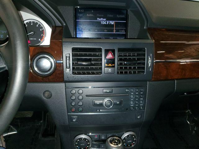 Photo of 2012 Silver Mercedes-Benz GLK-Class