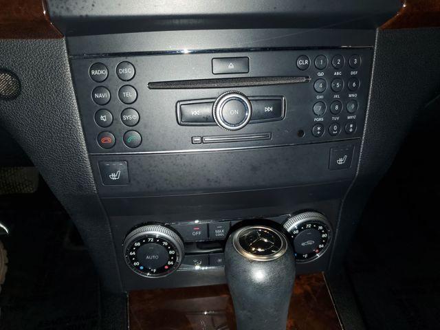 Photo of 2012 Silver Mercedes-Benz GLK-Class
