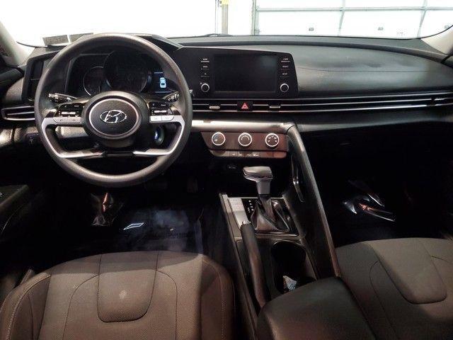 Photo of 2022 Intense Blue Hyundai ELANTRA