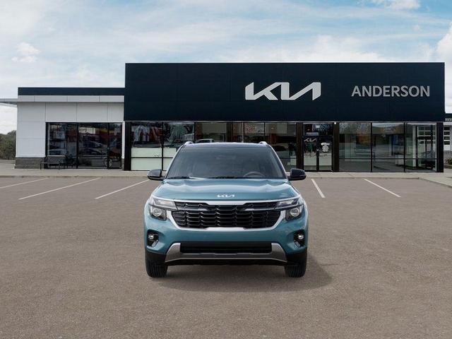 Photo of 2026 Blue Black Kia Seltos