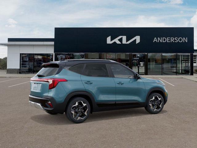 Photo of 2026 Blue Black Kia Seltos